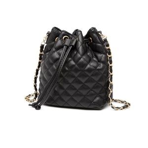 Poppy vegan bucket messenger bag